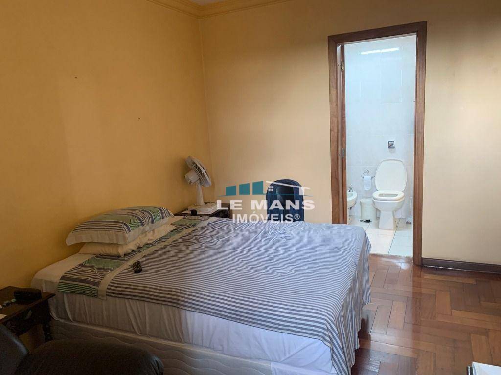 Apartamento à venda com 3 quartos, 127m² - Foto 11