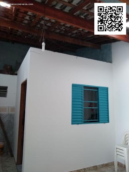 Casa à venda com 3 quartos, 200m² - Foto 5