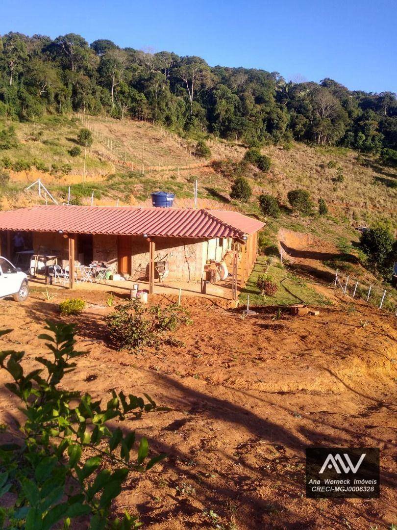 Chácara à venda com 2 quartos, 1400M2 - Foto 1