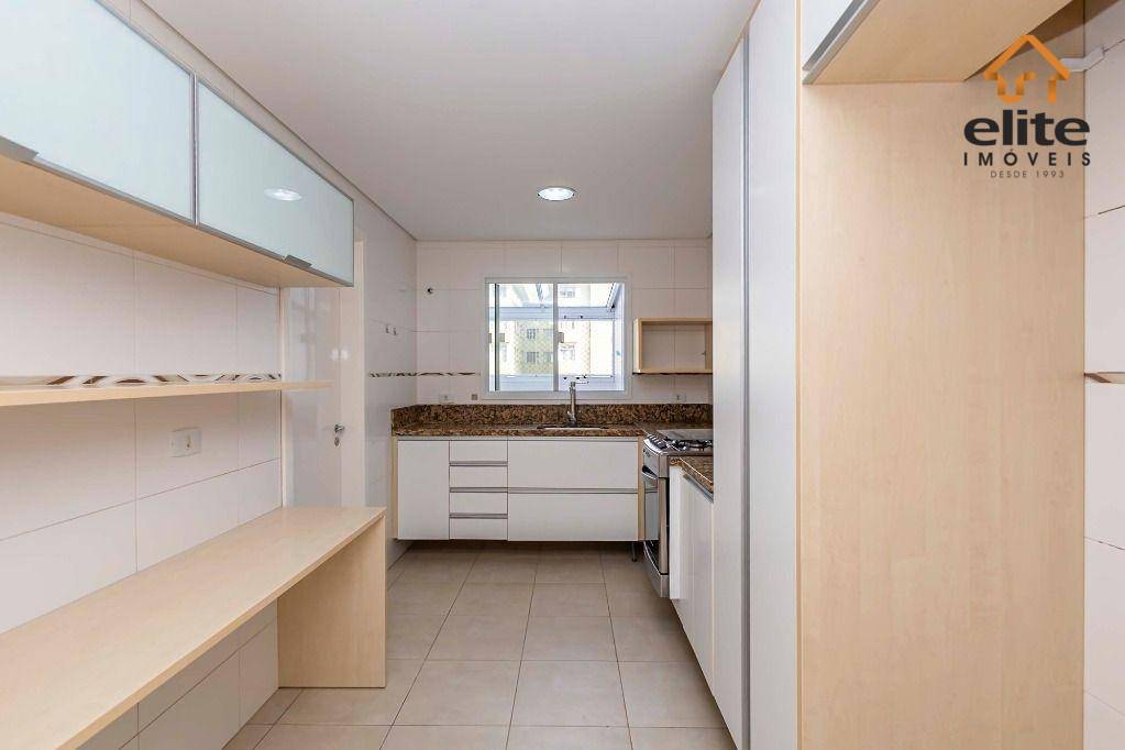 Apartamento para alugar com 3 quartos, 151m² - Foto 30