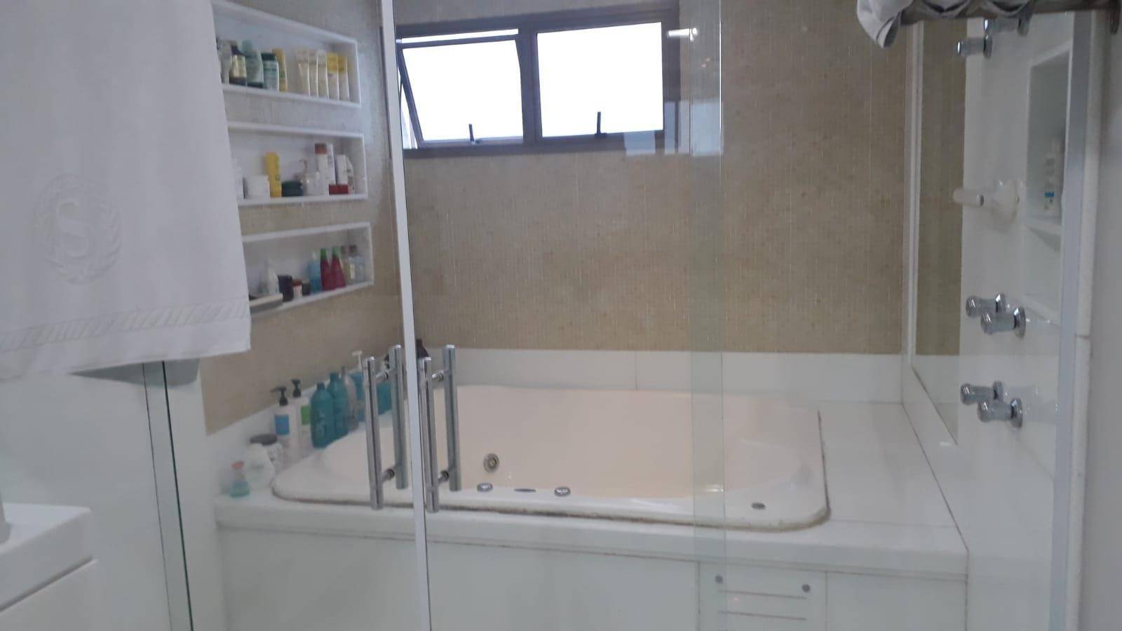 Apartamento à venda com 3 quartos, 365m² - Foto 12