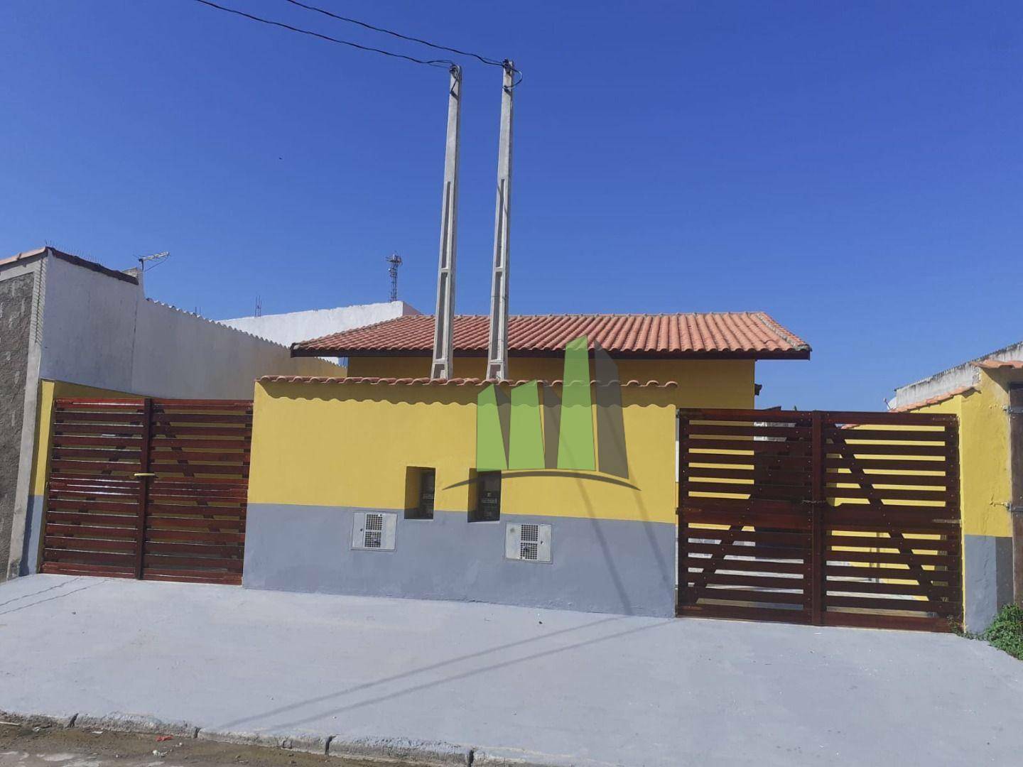 Casa à venda com 2 quartos, 61m² - Foto 1