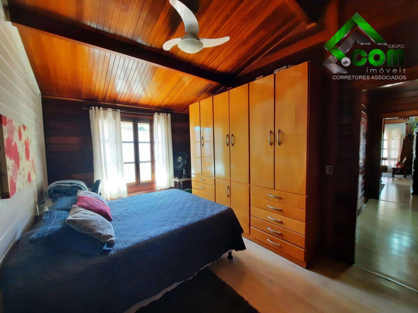 Casa à venda com 3 quartos, 150m² - Foto 14