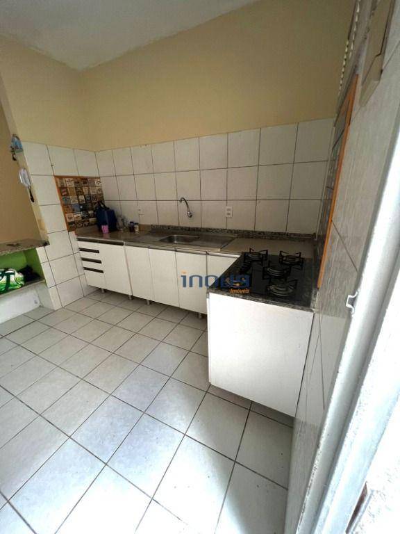 Casa para alugar com 3 quartos, 150m² - Foto 14