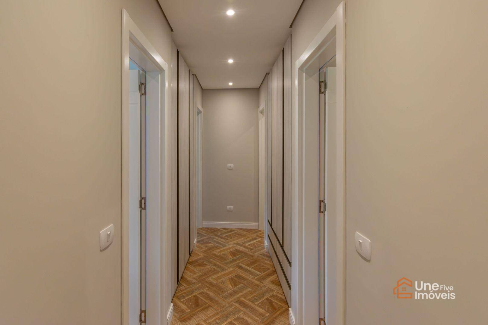 Chácara à venda com 4 quartos, 259m² - Foto 19