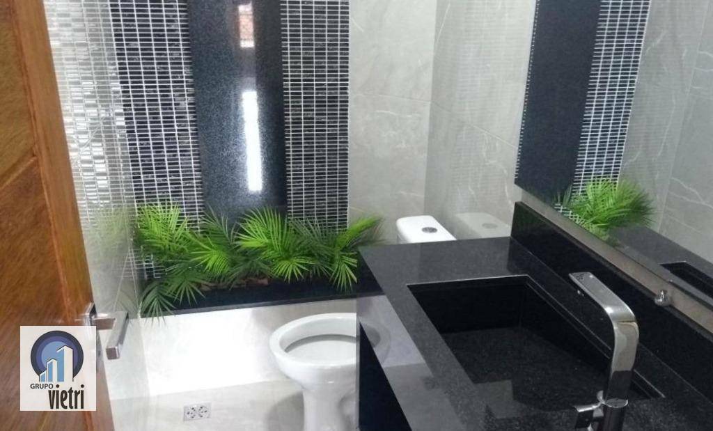 Sobrado à venda com 3 quartos, 250m² - Foto 29