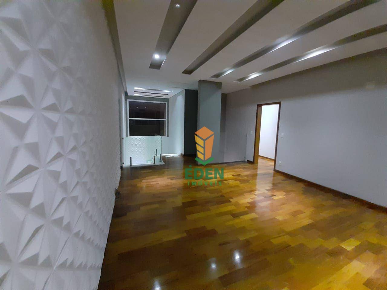 Casa de Condomínio à venda com 4 quartos, 400m² - Foto 13