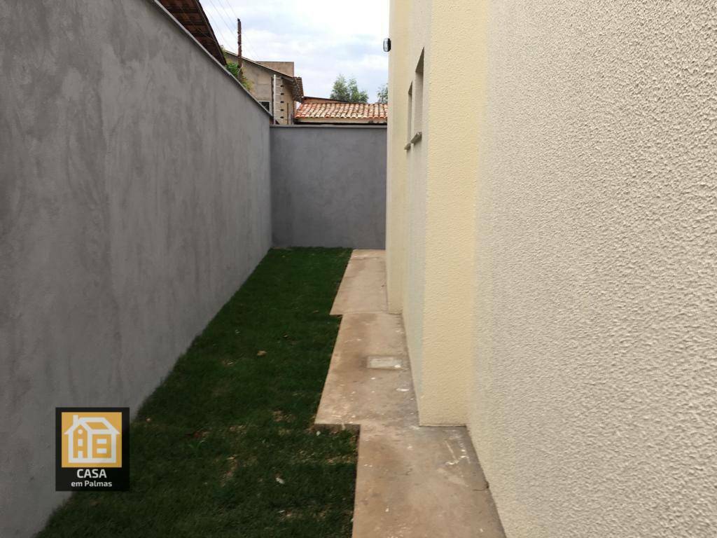 Casa à venda com 3 quartos, 92m² - Foto 12