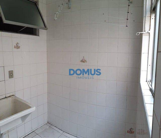 Apartamento para alugar com 2 quartos, 62m² - Foto 12