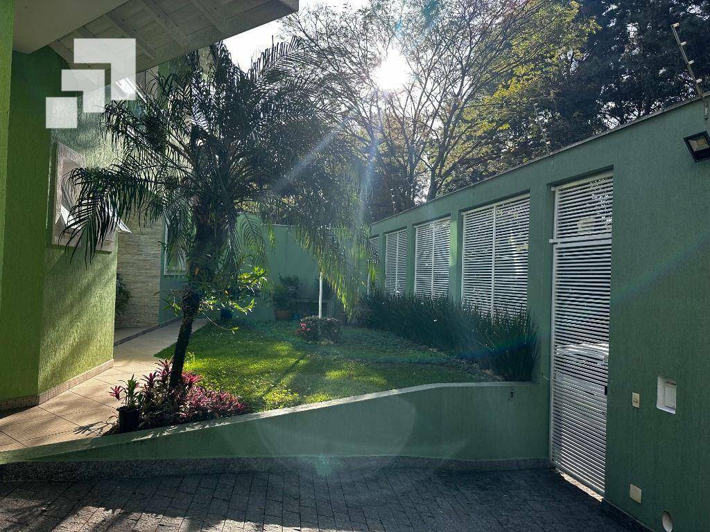 Sobrado à venda com 4 quartos, 450m² - Foto 35