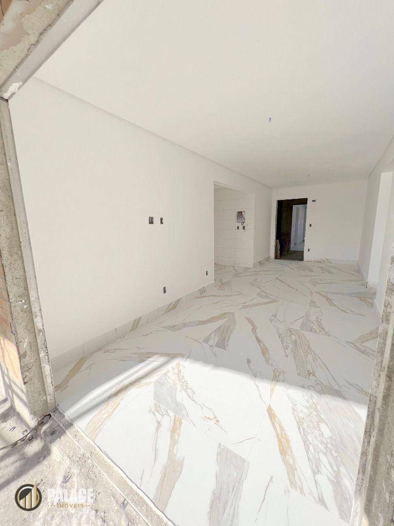 Apartamento à venda com 2 quartos, 81m² - Foto 3