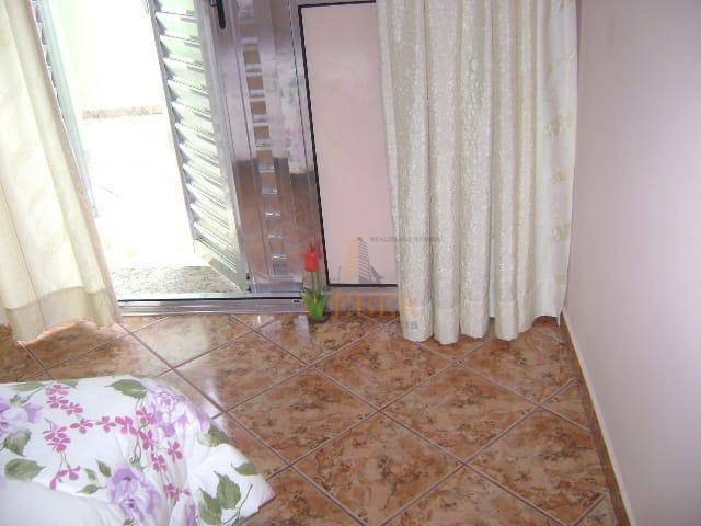 Casa à venda com 2 quartos, 100m² - Foto 24