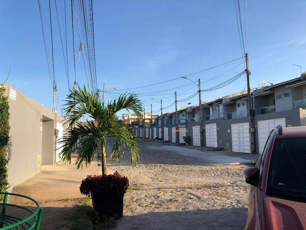 Casa de Condomínio à venda com 3 quartos, 100m² - Foto 1