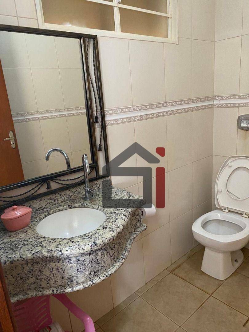 Casa à venda com 3 quartos, 229m² - Foto 21