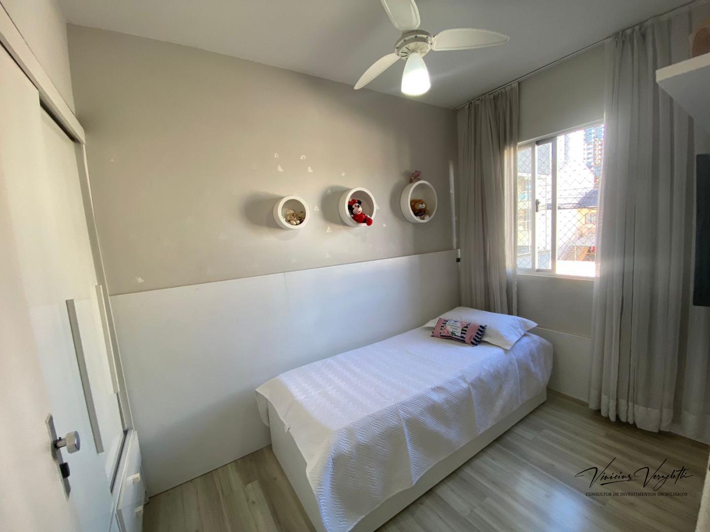 Apartamento à venda com 2 quartos, 67m² - Foto 6