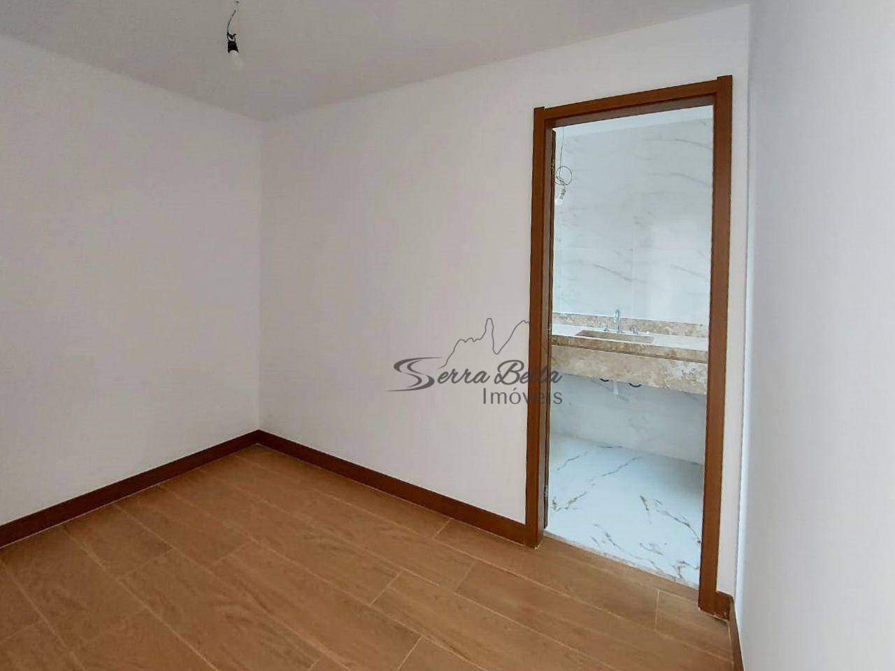 Casa de Condomínio à venda com 4 quartos, 150m² - Foto 9
