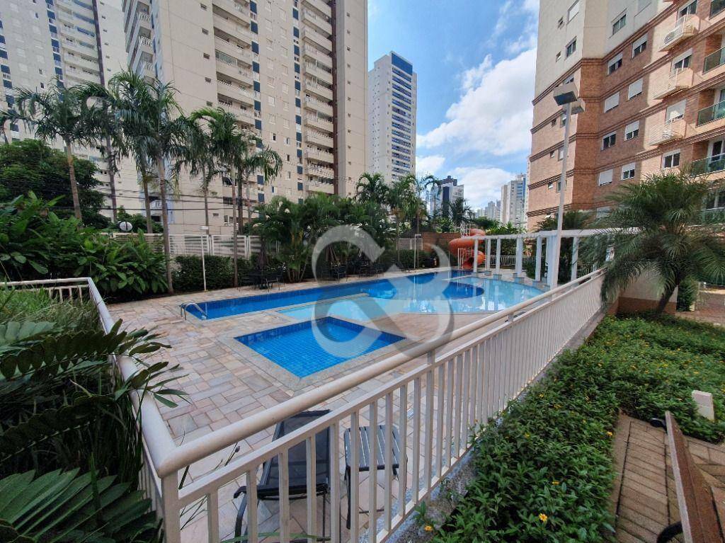 Apartamento para alugar com 2 quartos, 70m² - Foto 12