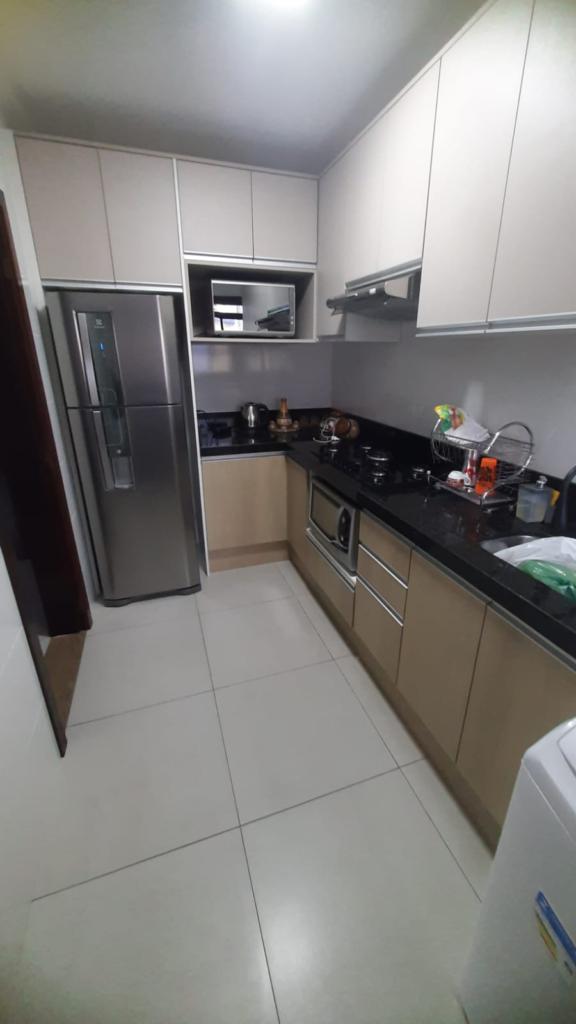 Apartamento à venda com 2 quartos, 70m² - Foto 6