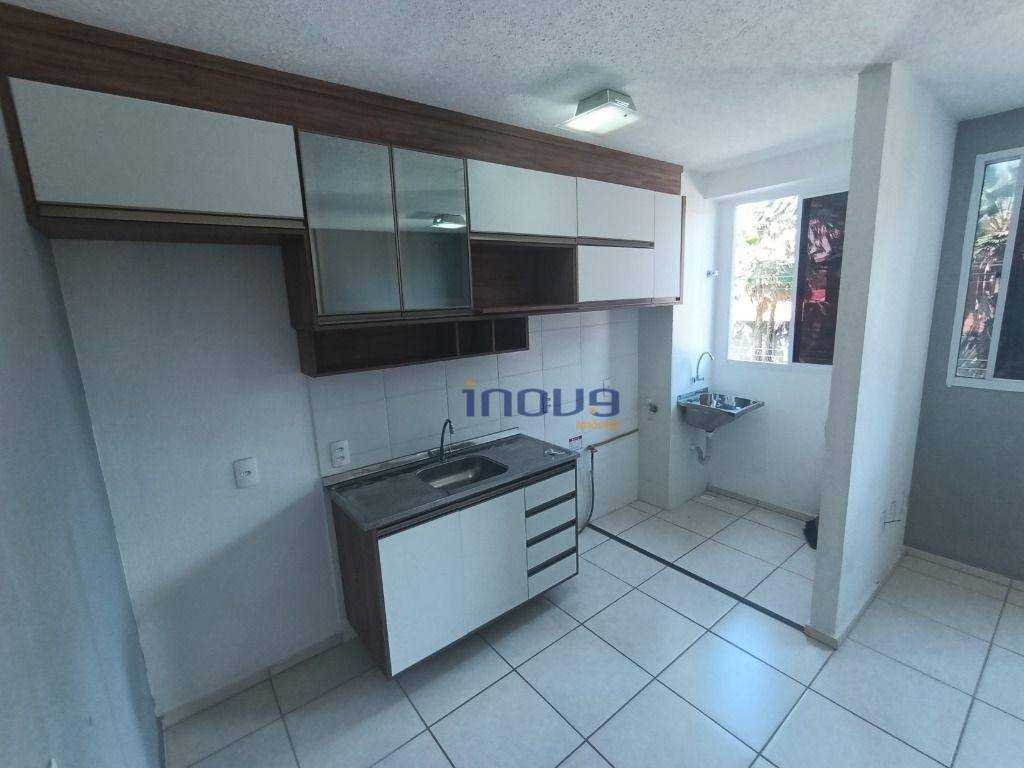 Apartamento para alugar com 2 quartos, 41m² - Foto 4