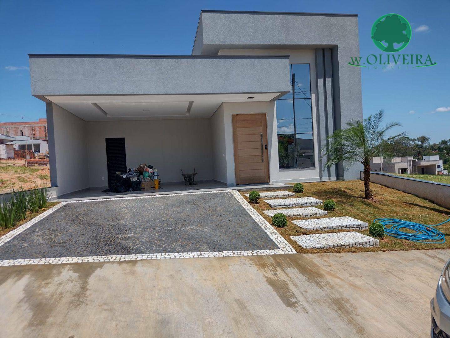 Casa de Condomínio à venda com 3 quartos, 186m² - Foto 2