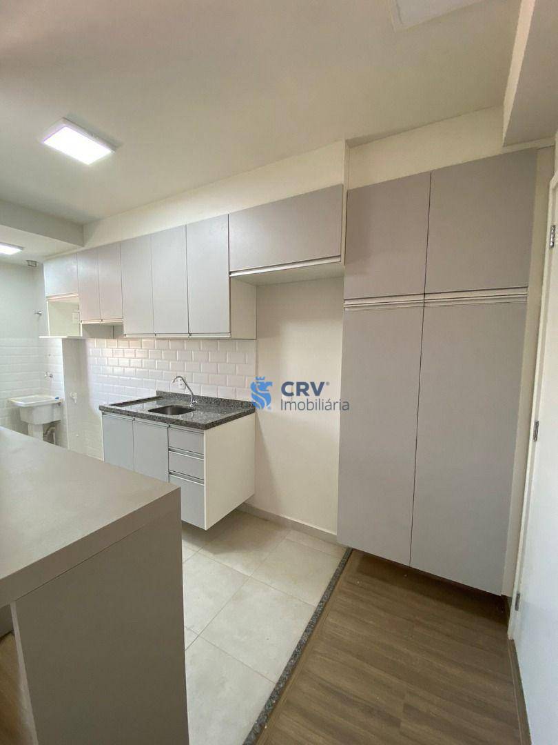 Apartamento para alugar com 2 quartos, 64m² - Foto 2