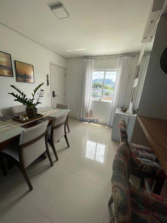 Apartamento à venda com 3 quartos, 100m² - Foto 8