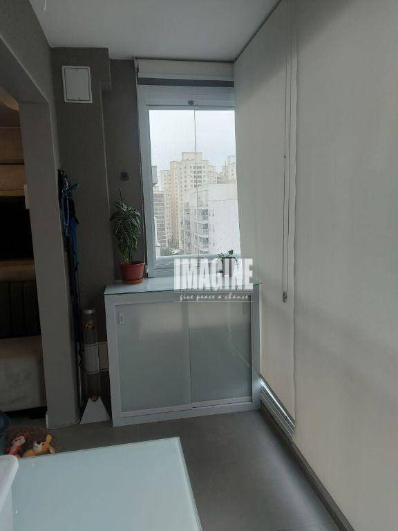 Apartamento à venda com 2 quartos, 62m² - Foto 11