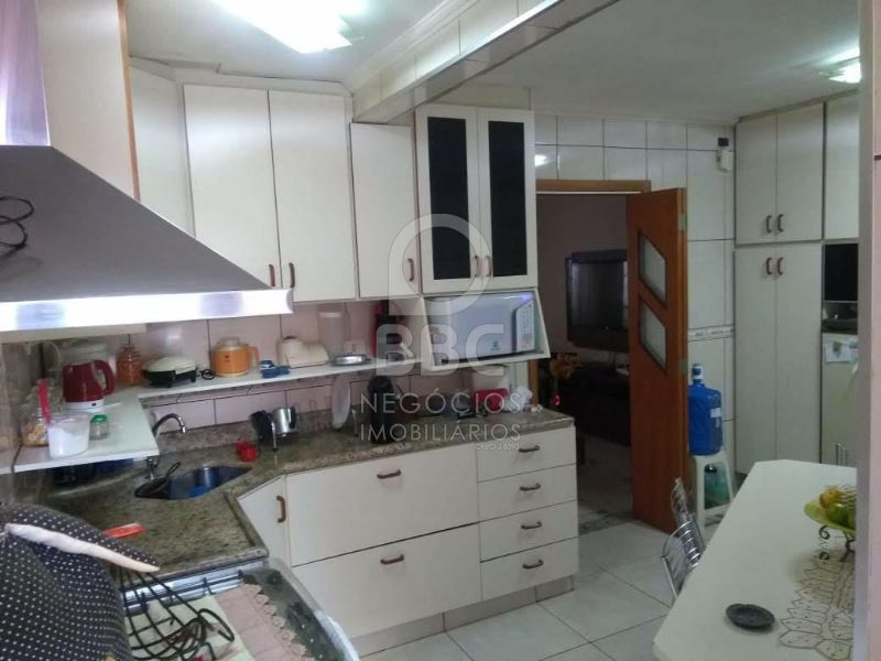 Casa à venda com 3 quartos, 102m² - Foto 4