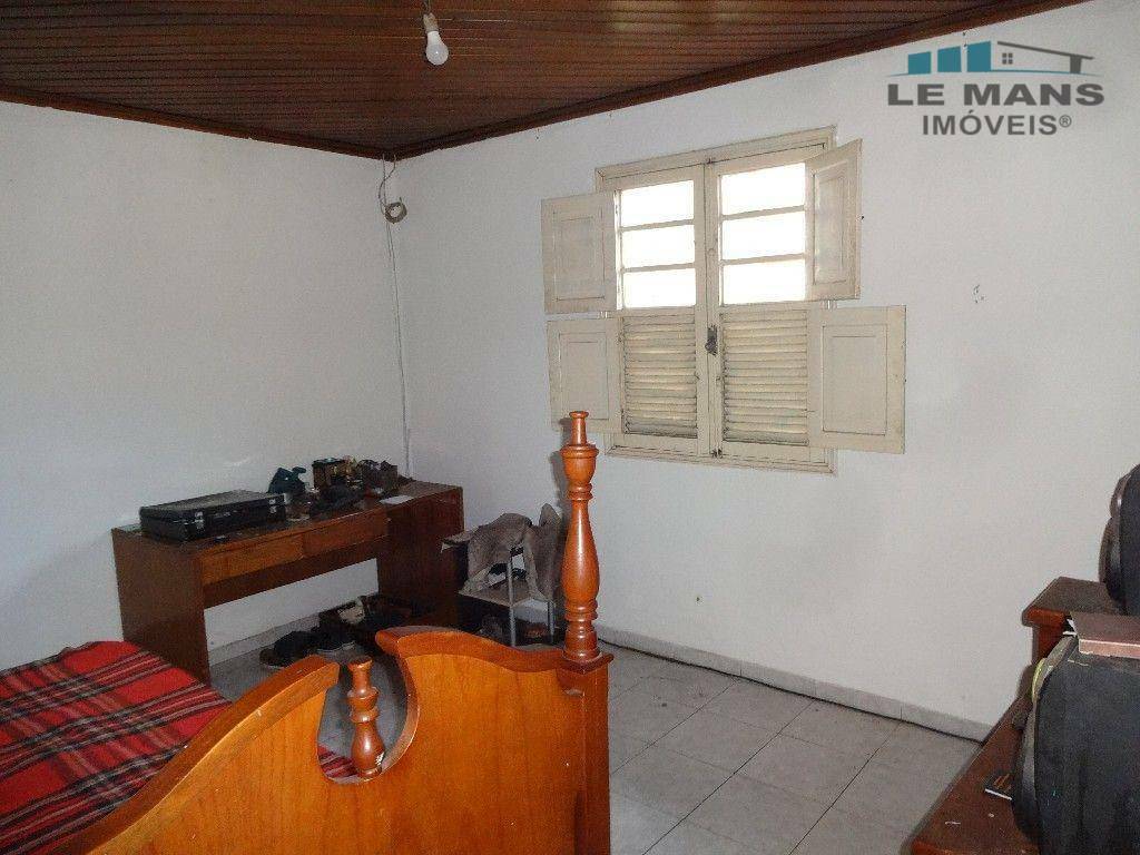 Casa à venda com 2 quartos, 113m² - Foto 9