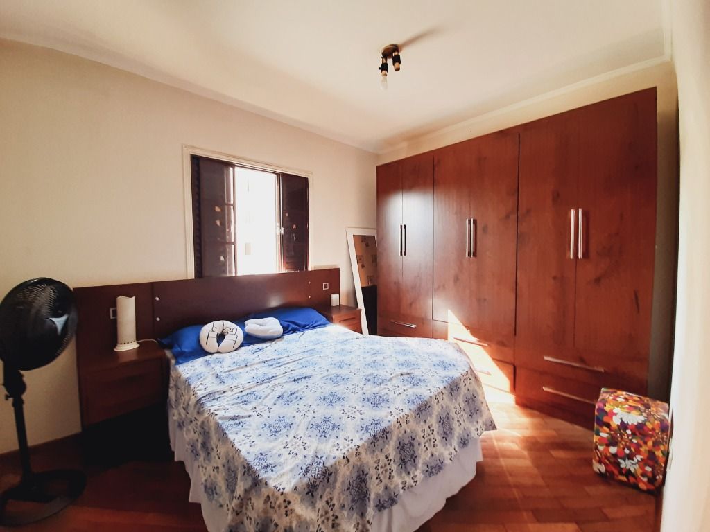 Apartamento à venda com 2 quartos, 69m² - Foto 4