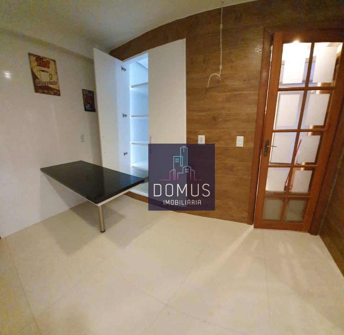 Apartamento à venda com 3 quartos, 86m² - Foto 2