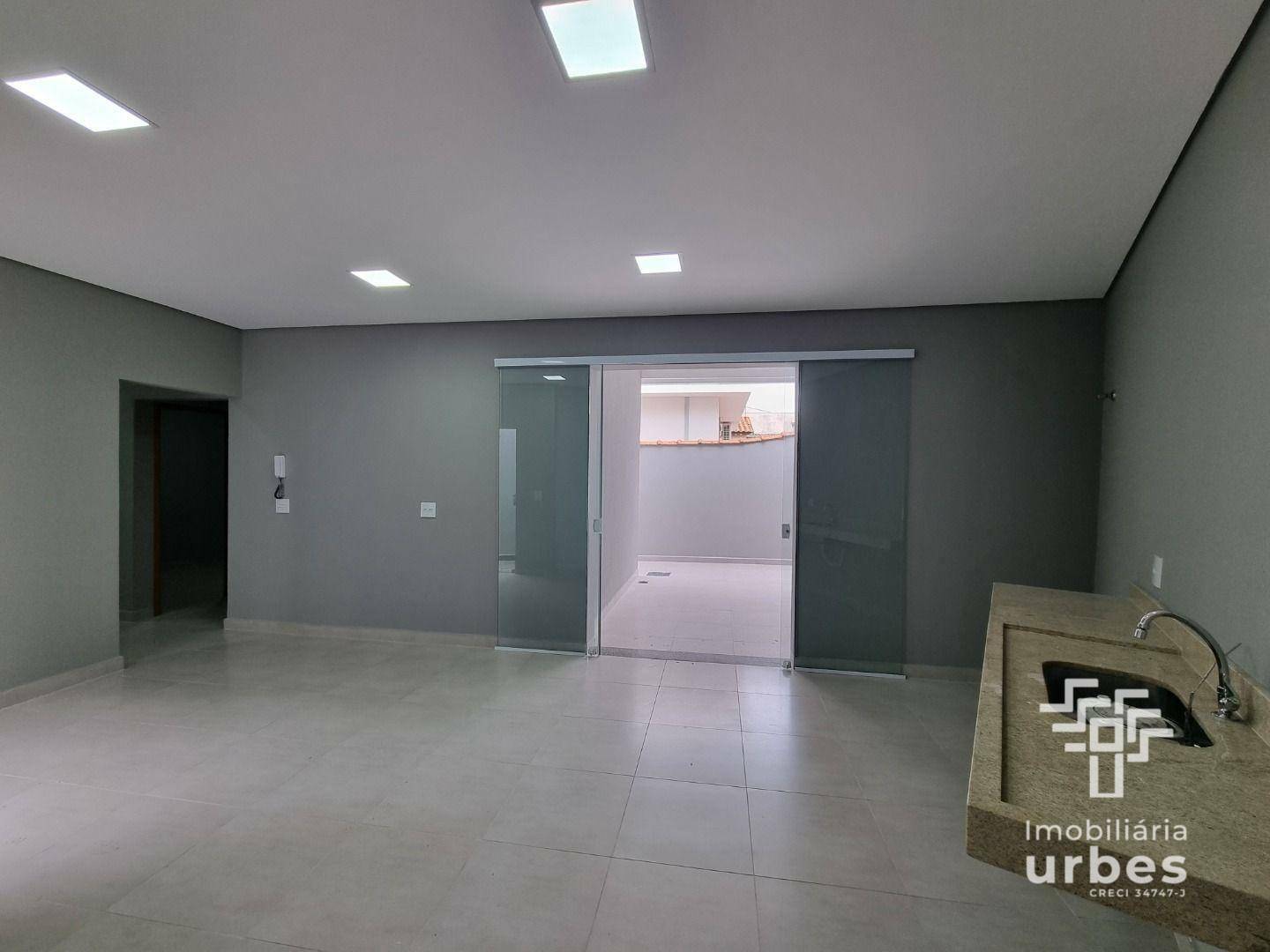 Casa à venda com 3 quartos, 123m² - Foto 18