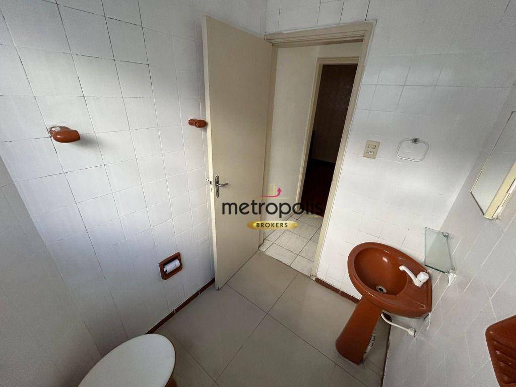 Apartamento para alugar com 1 quarto, 65m² - Foto 10