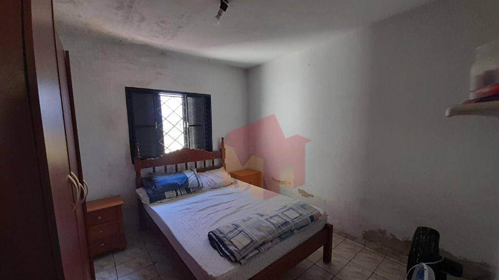 Casa à venda com 4 quartos, 120m² - Foto 9