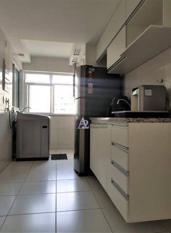 Apartamento à venda com 3 quartos, 87m² - Foto 18