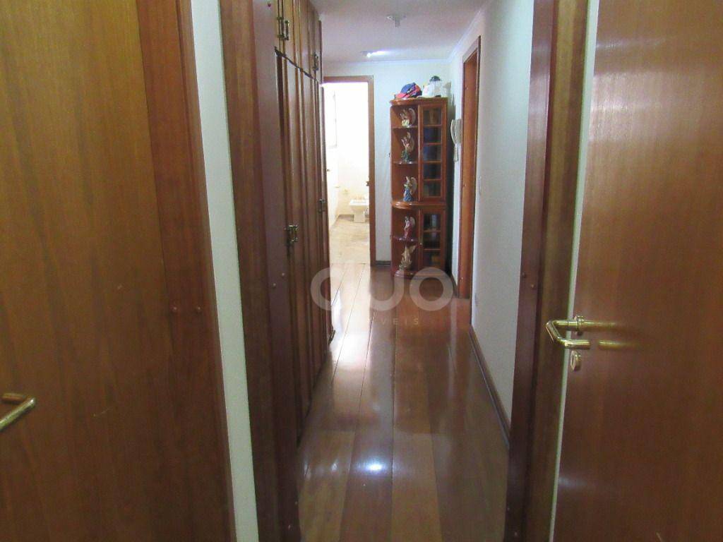 Apartamento à venda com 4 quartos, 242m² - Foto 30