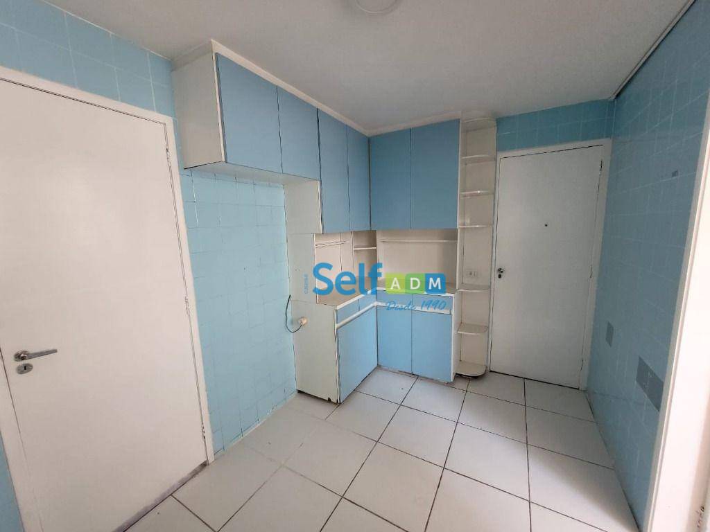 Apartamento para alugar com 3 quartos, 90m² - Foto 11