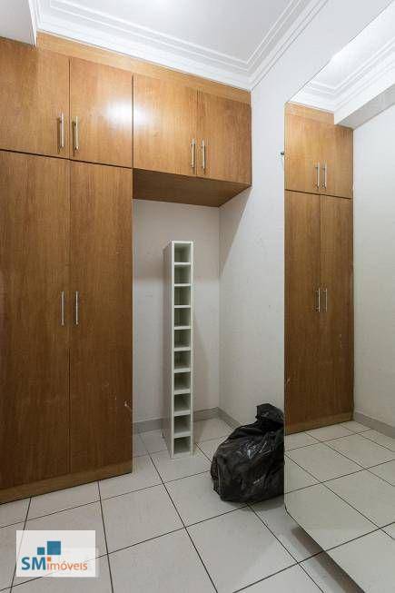 Apartamento para alugar com 5 quartos, 240m² - Foto 11