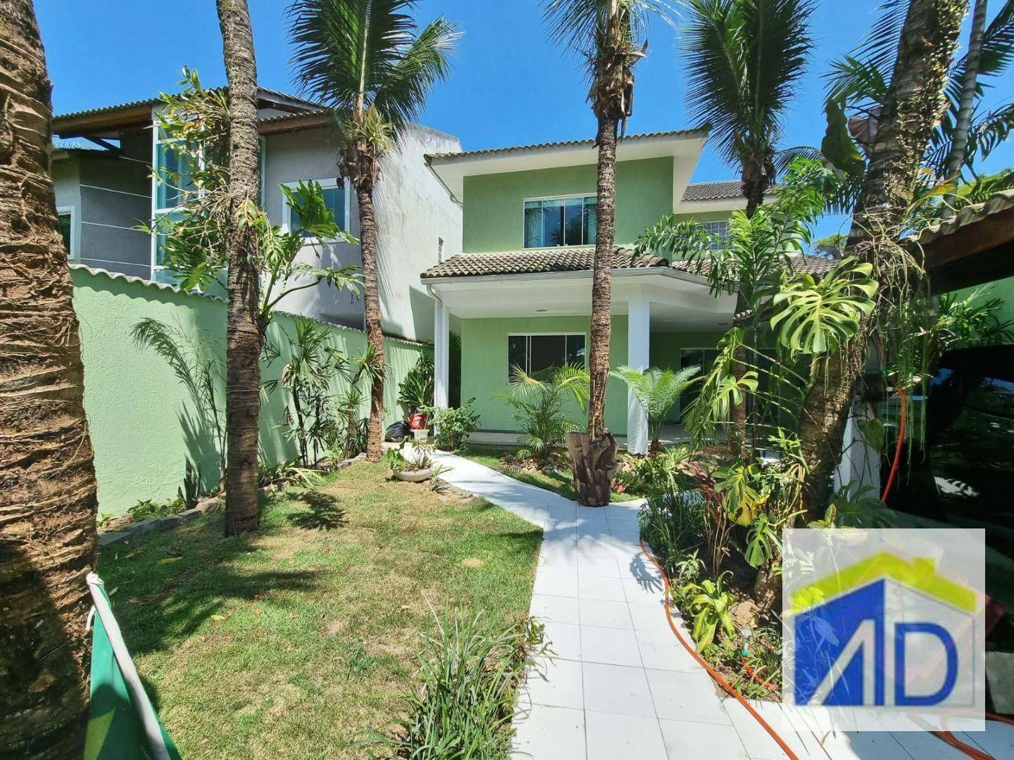 Casa de Condomínio para alugar com 3 quartos, 180m² - Foto 1