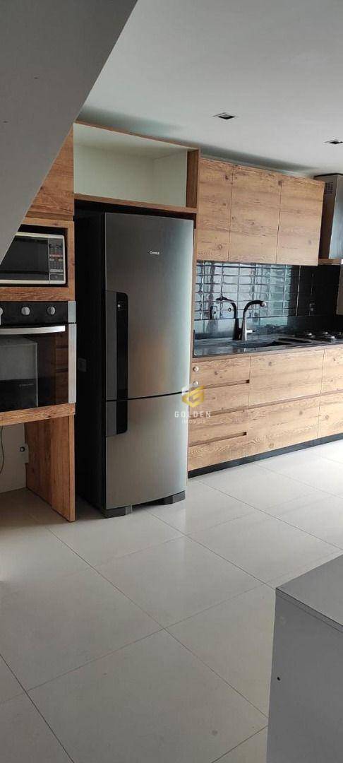 Sobrado à venda com 3 quartos, 180m² - Foto 16