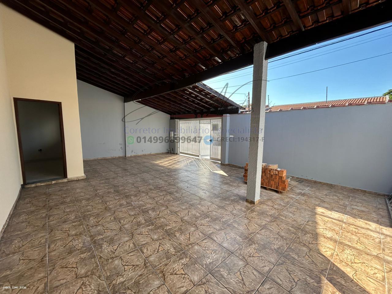 Casa à venda com 4 quartos, 210m² - Foto 17