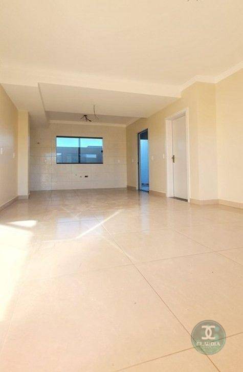 Sobrado à venda com 3 quartos, 92m² - Foto 1