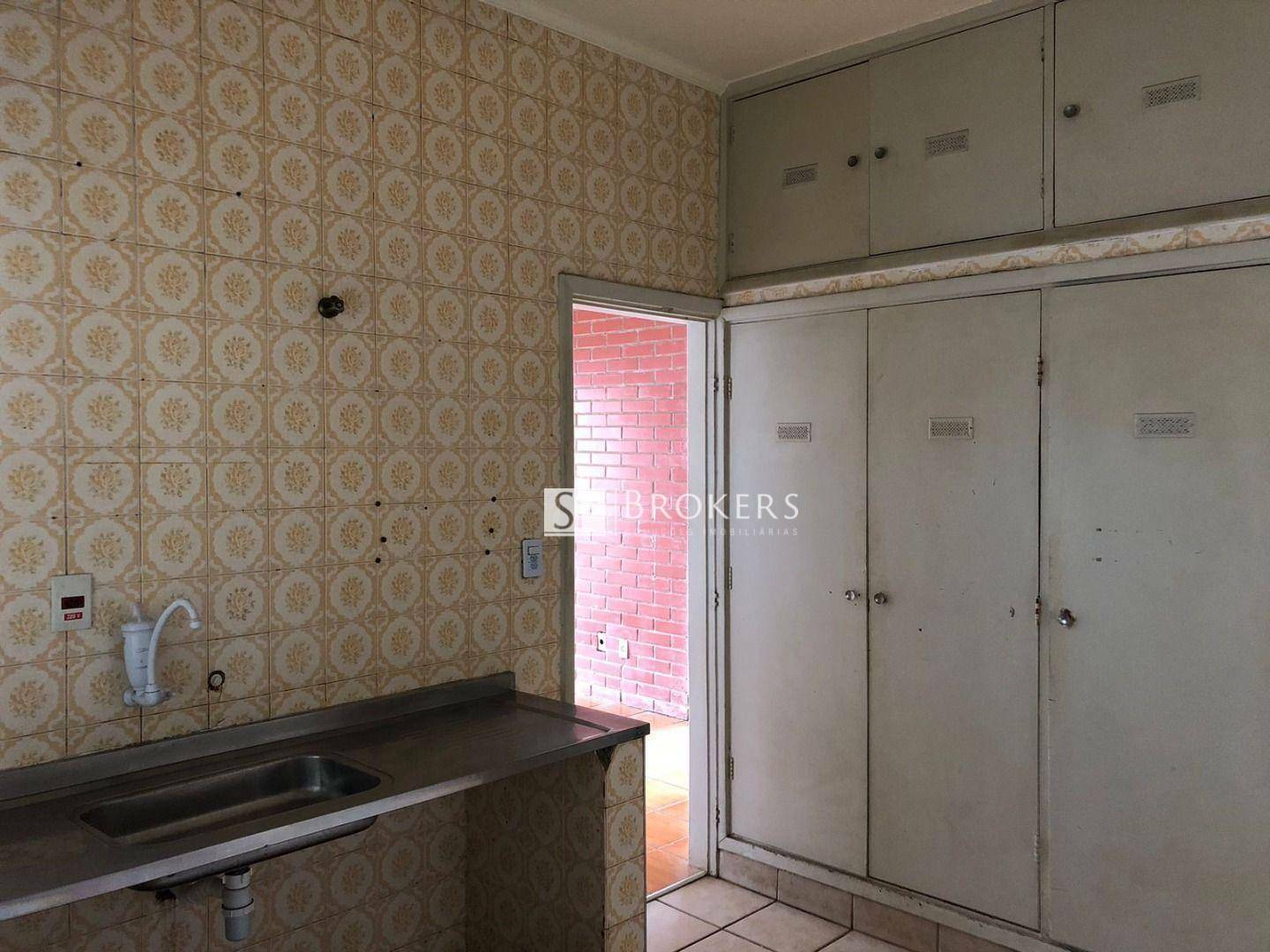 Casa à venda com 5 quartos, 220m² - Foto 54