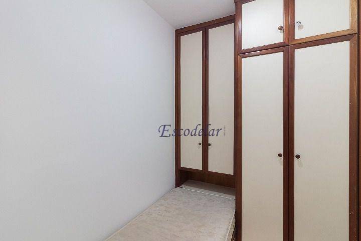 Apartamento para alugar com 4 quartos, 208m² - Foto 46