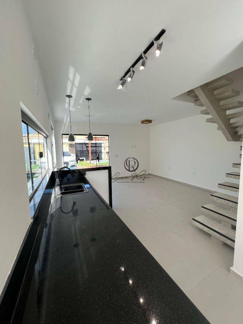Casa à venda com 3 quartos, 150m² - Foto 9