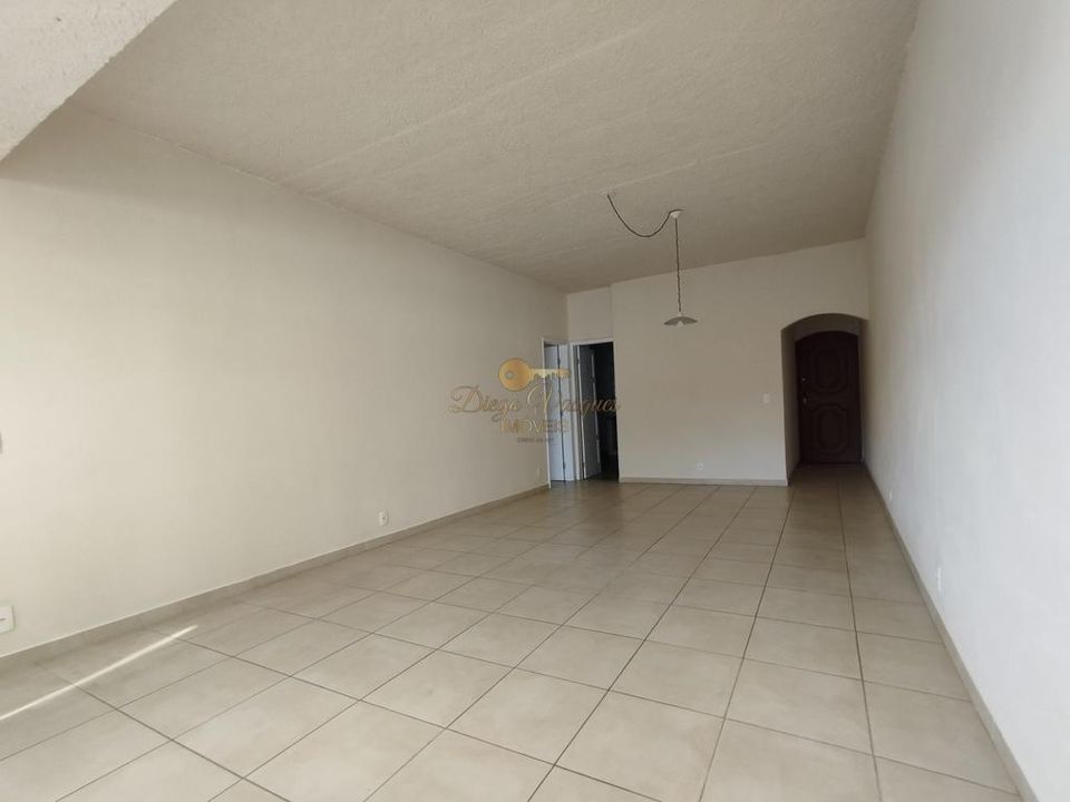 Apartamento à venda com 2 quartos, 82m² - Foto 1