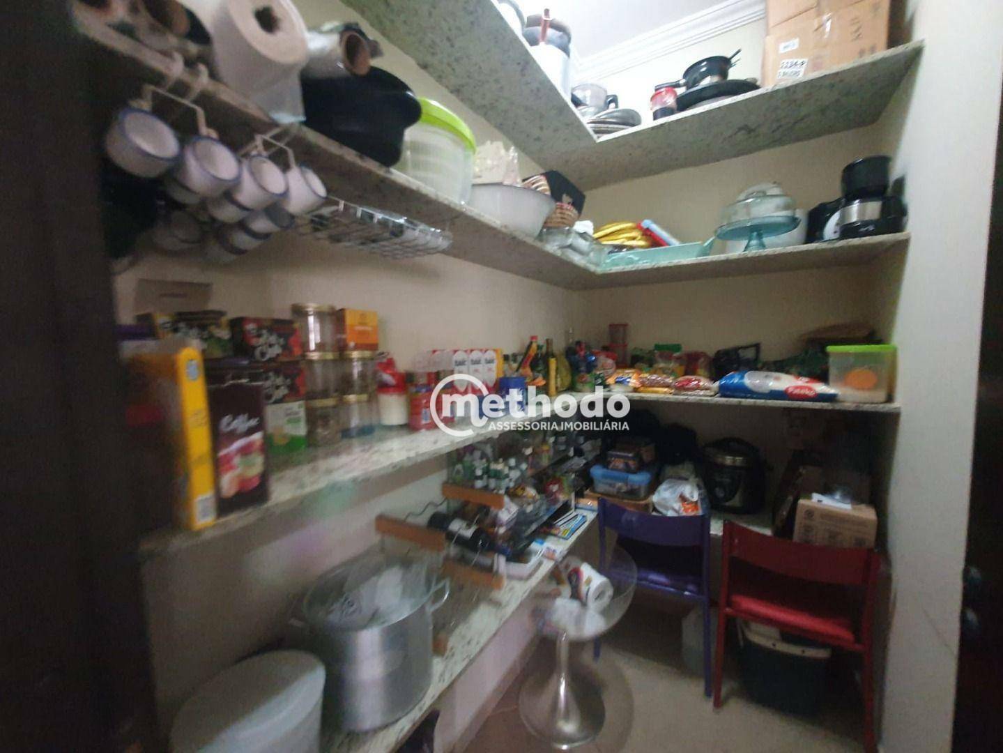 Casa de Condomínio à venda com 3 quartos, 360m² - Foto 60