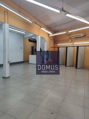 Depósito-Galpão-Armazém para alugar, 1250m² - Foto 1