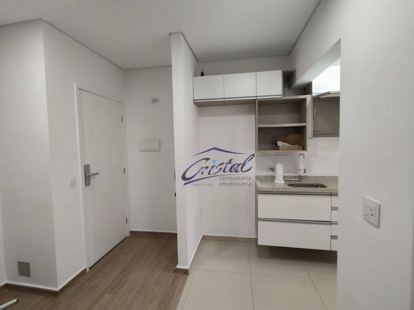 Apartamento à venda com 1 quarto, 40m² - Foto 2