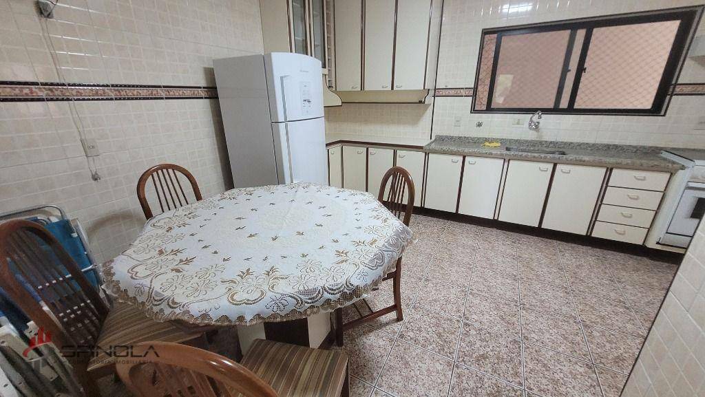 Apartamento à venda com 2 quartos, 84m² - Foto 17